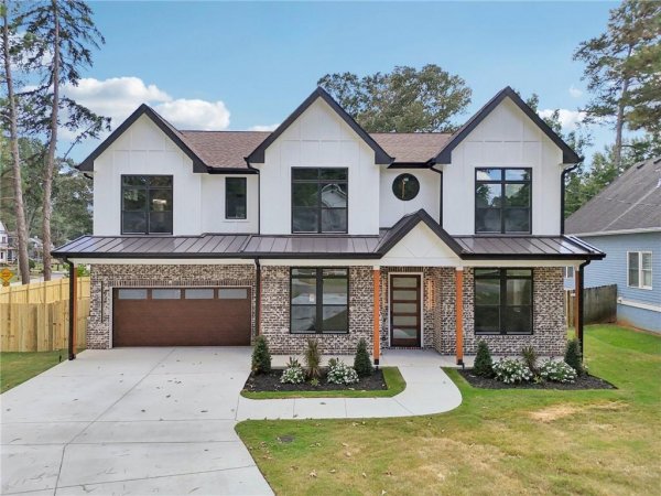 2877 Alexa Ave Atlanta, GA 30317