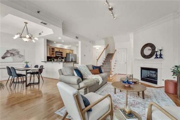 850 Piedmont Ave #3306 Atlanta, GA 30308