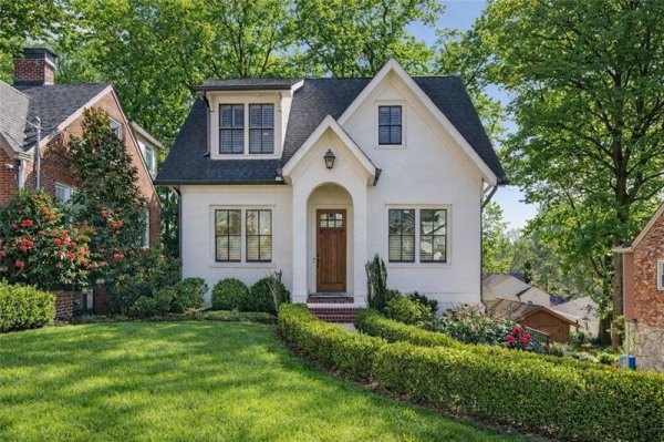 907 Highland Ter Atlanta, GA 30306