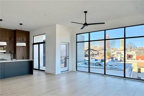 567 Ponce De Leon Ave #501 Atlanta, GA 30308