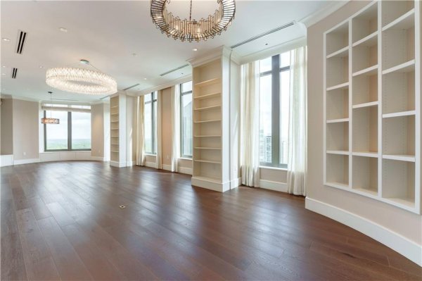 3376 Peachtree Rd #35A Atlanta, GA 30326