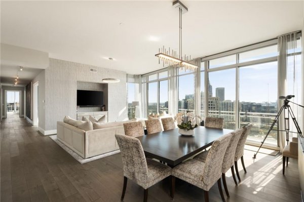 1065 Peachtree St #3604 Atlanta, GA 30309